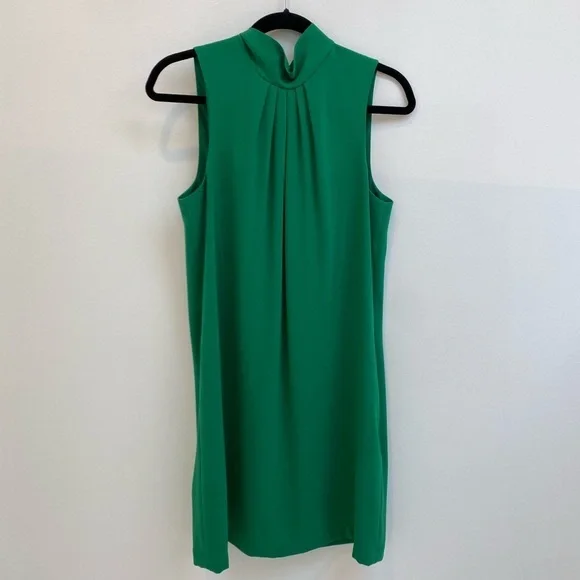 BCBGMaxAzria | Dresses | Bcbg Maxazria Green Cocktail Dress Size M |  Poshmark